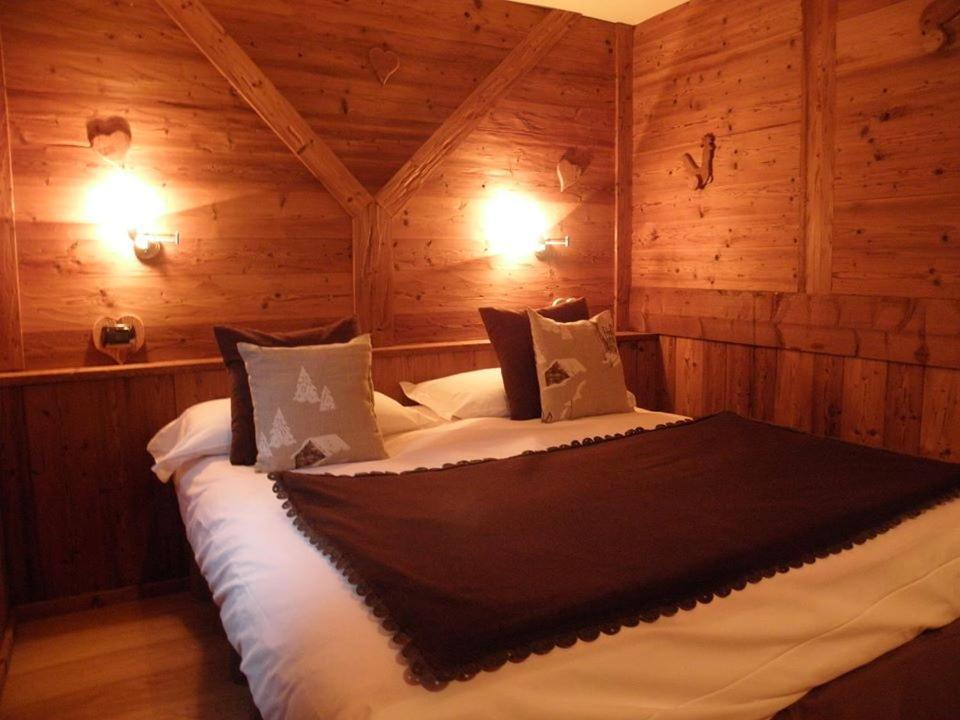 B&B Lepetitnid Valtournenche Bagian luar foto