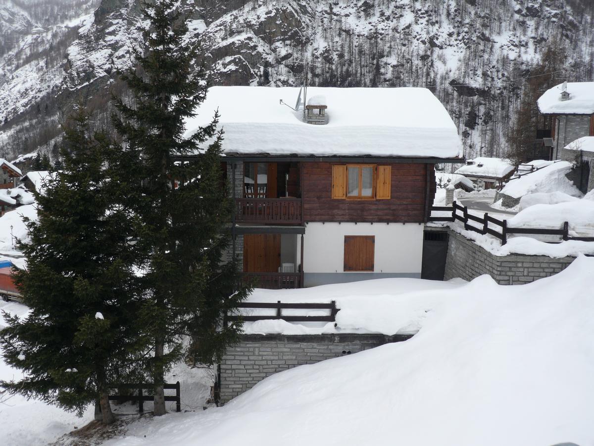 B&B Lepetitnid Valtournenche Bagian luar foto